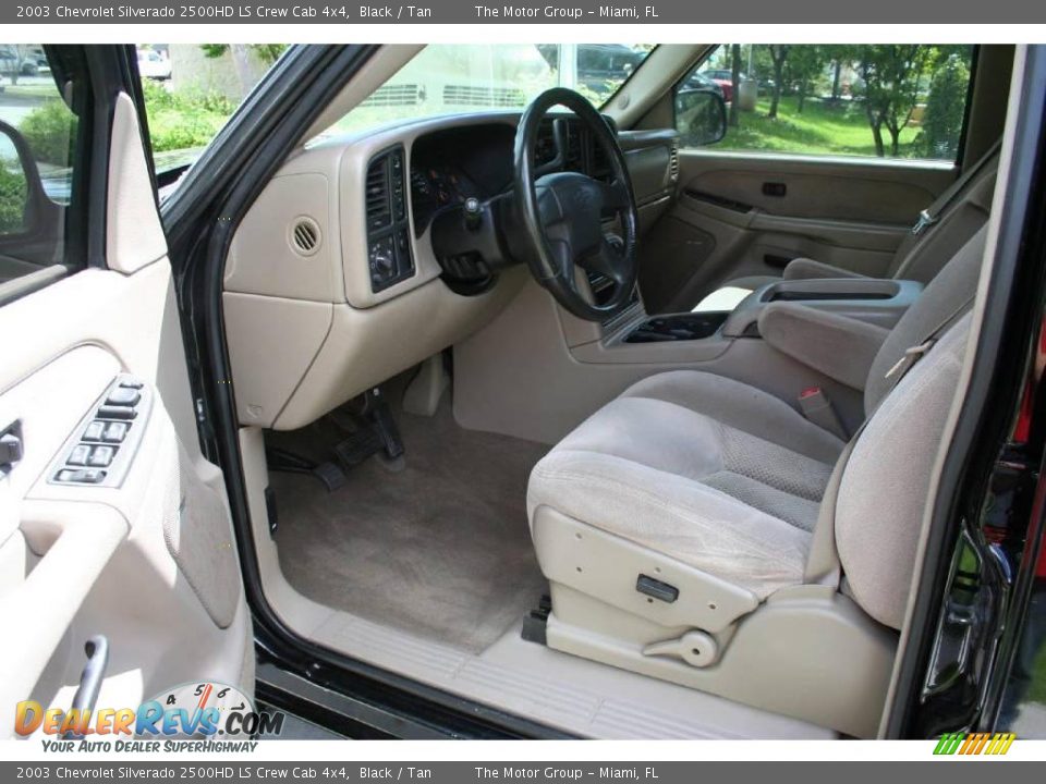 2003 Chevrolet Silverado 2500HD LS Crew Cab 4x4 Black / Tan Photo #31