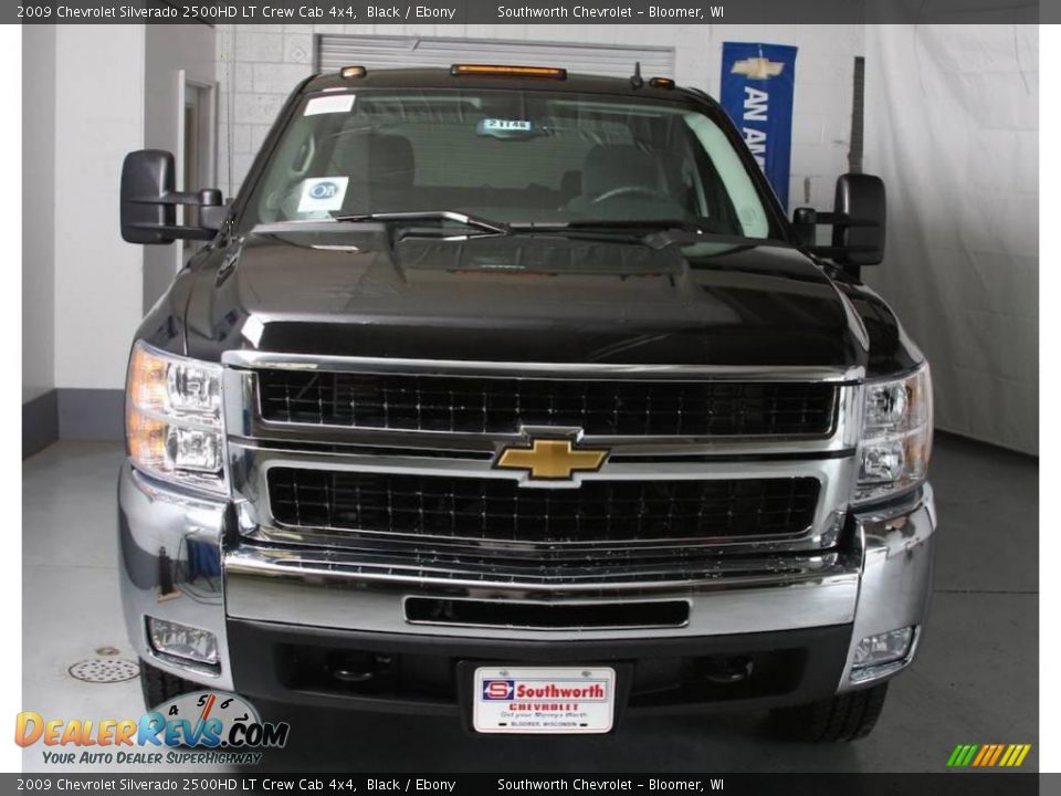 2009 Chevrolet Silverado 2500HD LT Crew Cab 4x4 Black / Ebony Photo #2