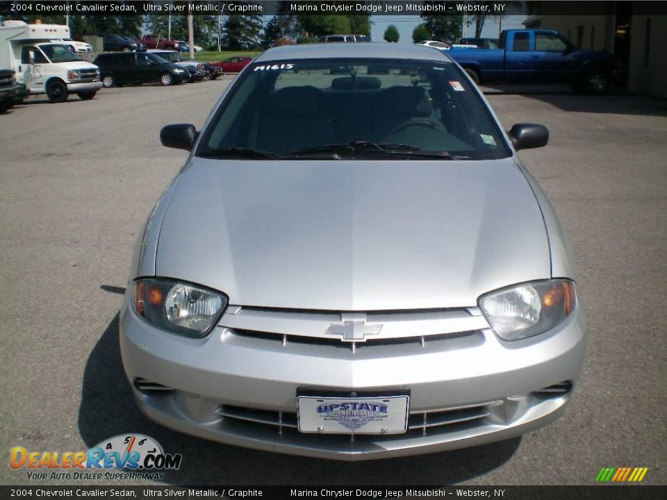 2004 Chevrolet Cavalier Sedan Ultra Silver Metallic / Graphite Photo #8