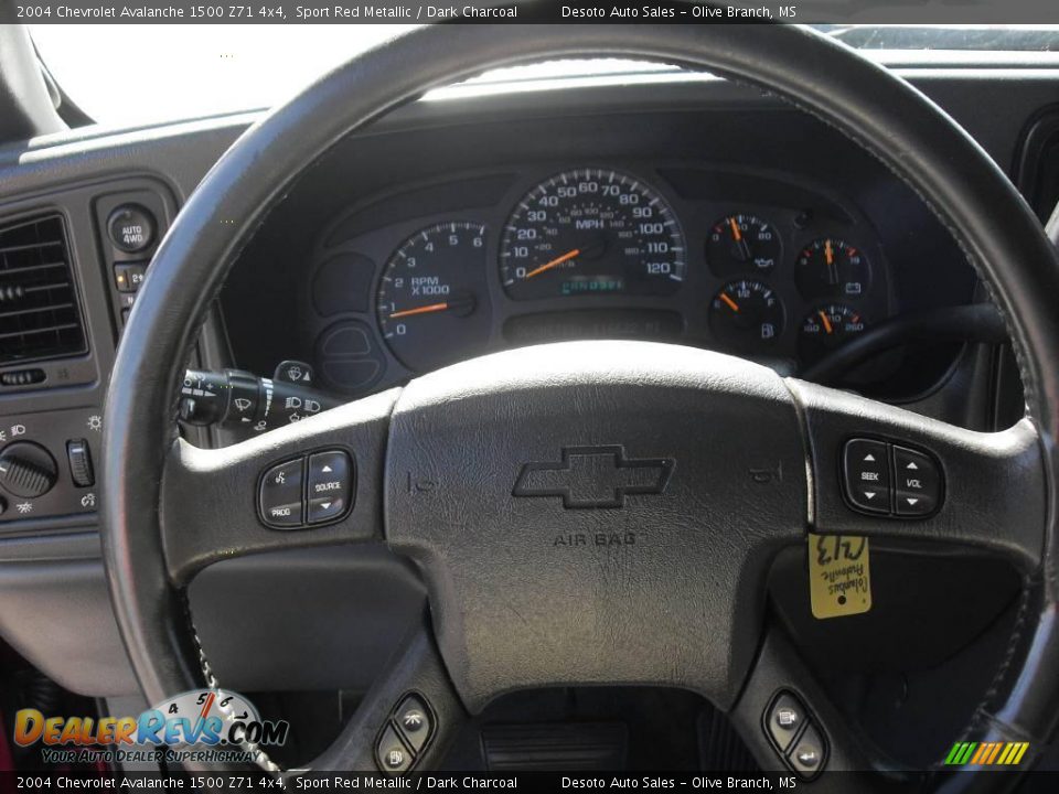 2004 Chevrolet Avalanche 1500 Z71 4x4 Sport Red Metallic / Dark Charcoal Photo #31