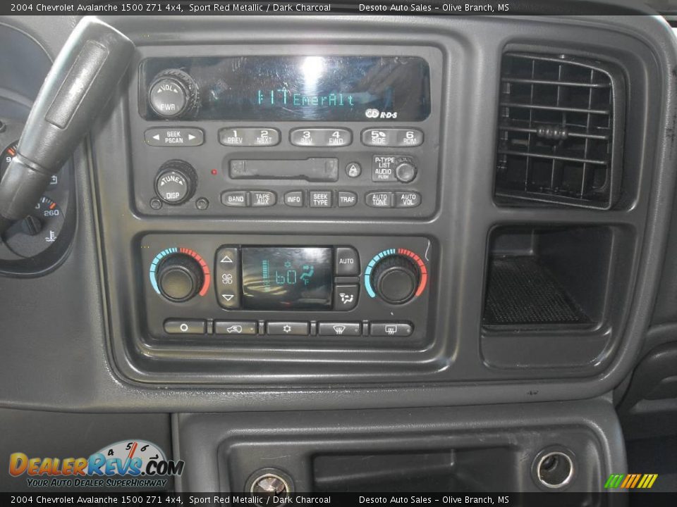 2004 Chevrolet Avalanche 1500 Z71 4x4 Sport Red Metallic / Dark Charcoal Photo #33