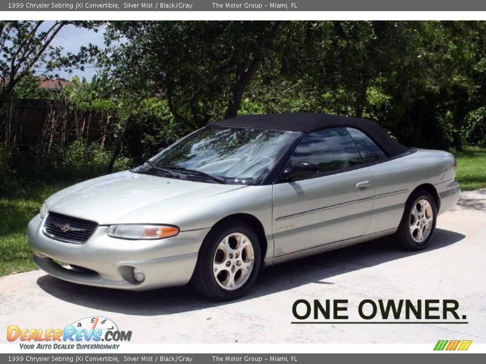 1999 Chrysler Sebring JXi Convertible Silver Mist / Black/Gray Photo #1
