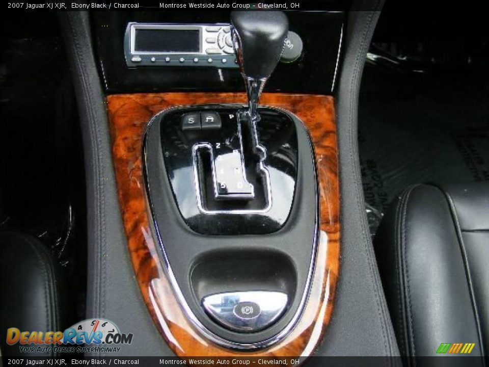 2007 Jaguar XJ XJR Ebony Black / Charcoal Photo #22