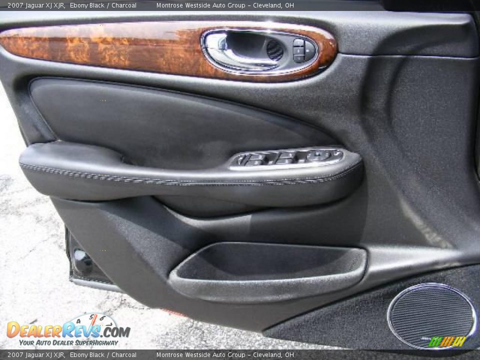 2007 Jaguar XJ XJR Ebony Black / Charcoal Photo #24