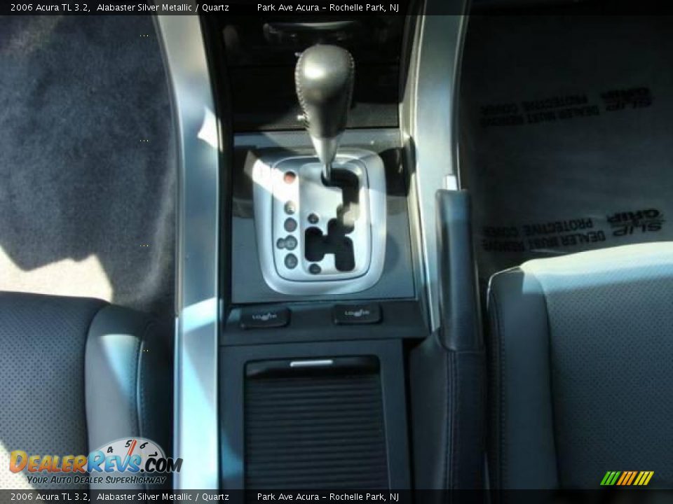 2006 Acura TL 3.2 Alabaster Silver Metallic / Quartz Photo #13