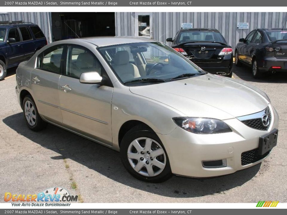 2007 Mazda MAZDA3 i Sedan Shimmering Sand Metallic / Beige Photo #3