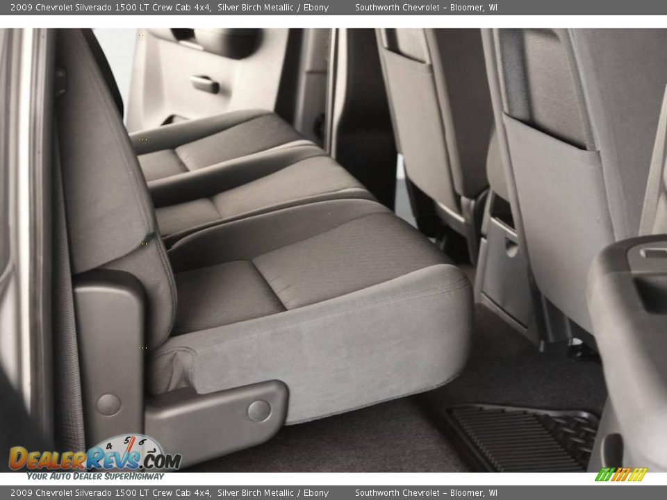 2009 Chevrolet Silverado 1500 LT Crew Cab 4x4 Silver Birch Metallic / Ebony Photo #5