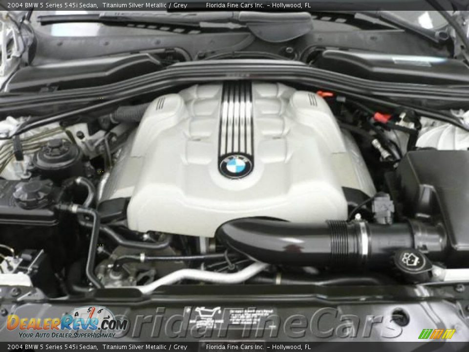 2004 BMW 5 Series 545i Sedan Titanium Silver Metallic / Grey Photo #9