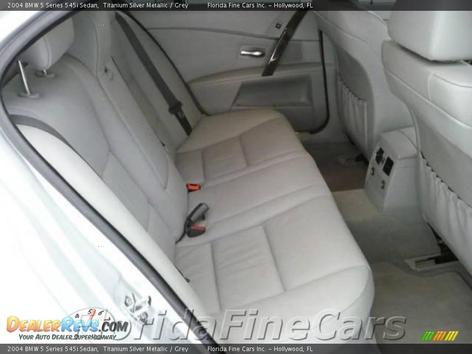 2004 BMW 5 Series 545i Sedan Titanium Silver Metallic / Grey Photo #15