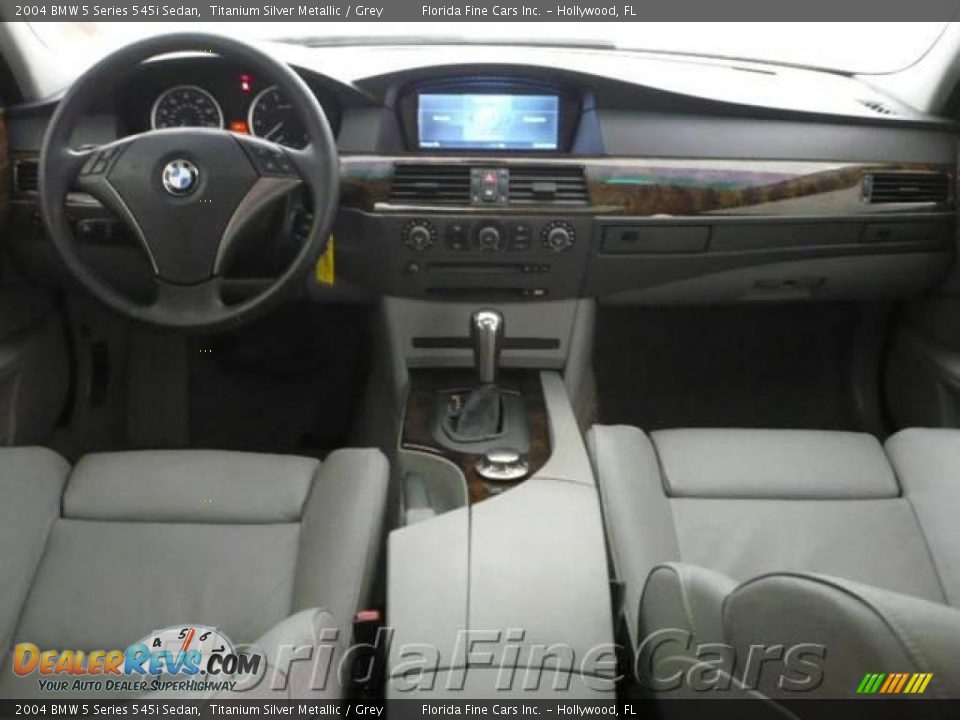 2004 BMW 5 Series 545i Sedan Titanium Silver Metallic / Grey Photo #17