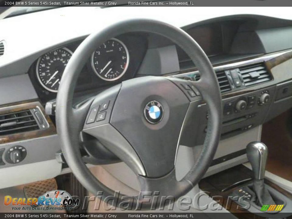 2004 BMW 5 Series 545i Sedan Titanium Silver Metallic / Grey Photo #18