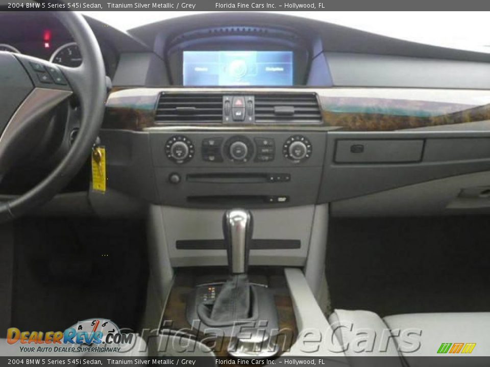 2004 BMW 5 Series 545i Sedan Titanium Silver Metallic / Grey Photo #19