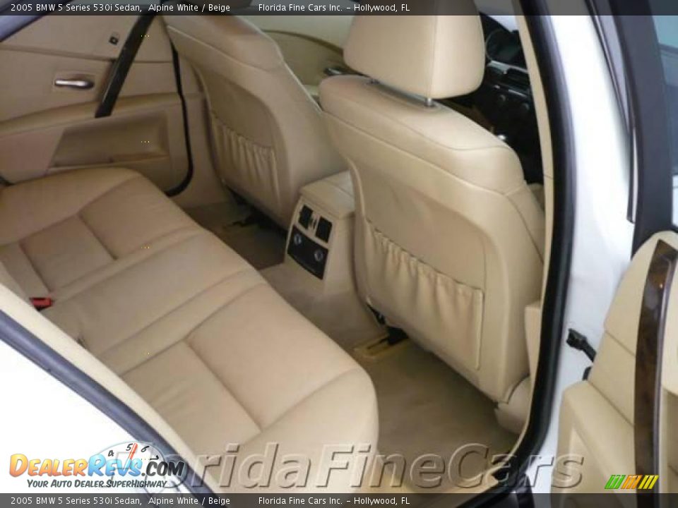 2005 BMW 5 Series 530i Sedan Alpine White / Beige Photo #15
