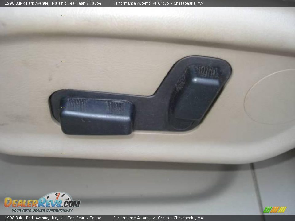 1998 Buick Park Avenue Majestic Teal Pearl / Taupe Photo #12