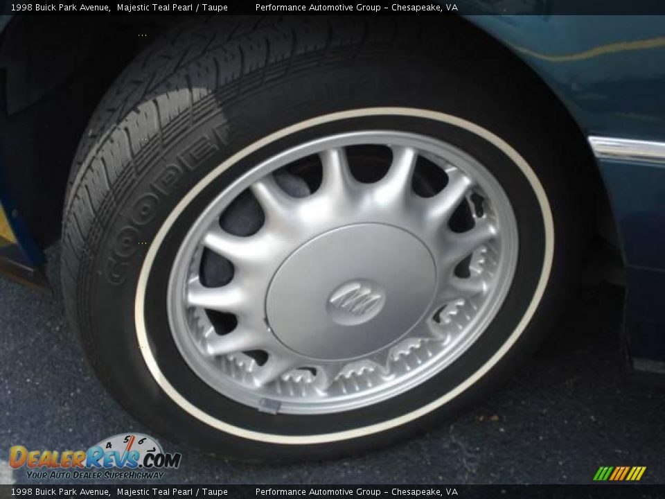 1998 Buick Park Avenue Majestic Teal Pearl / Taupe Photo #18