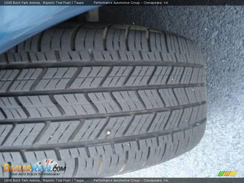 1998 Buick Park Avenue Majestic Teal Pearl / Taupe Photo #25