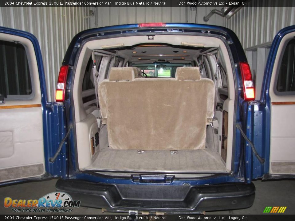 2004 Chevrolet Express 1500 LS Passenger Conversion Van Indigo Blue Metallic / Neutral Photo #8