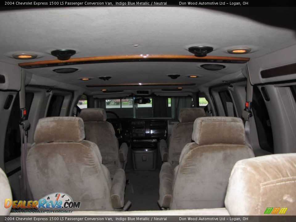 2004 Chevrolet Express 1500 LS Passenger Conversion Van Indigo Blue Metallic / Neutral Photo #17