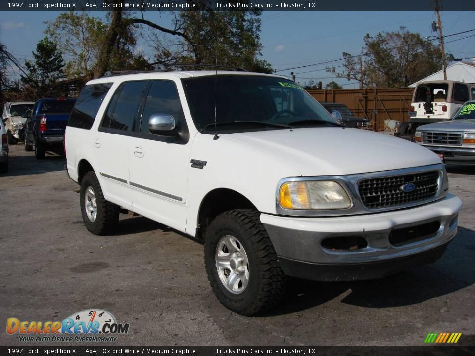 1997 Ford Expedition XLT 4x4 Oxford White / Medium Graphite Photo #6