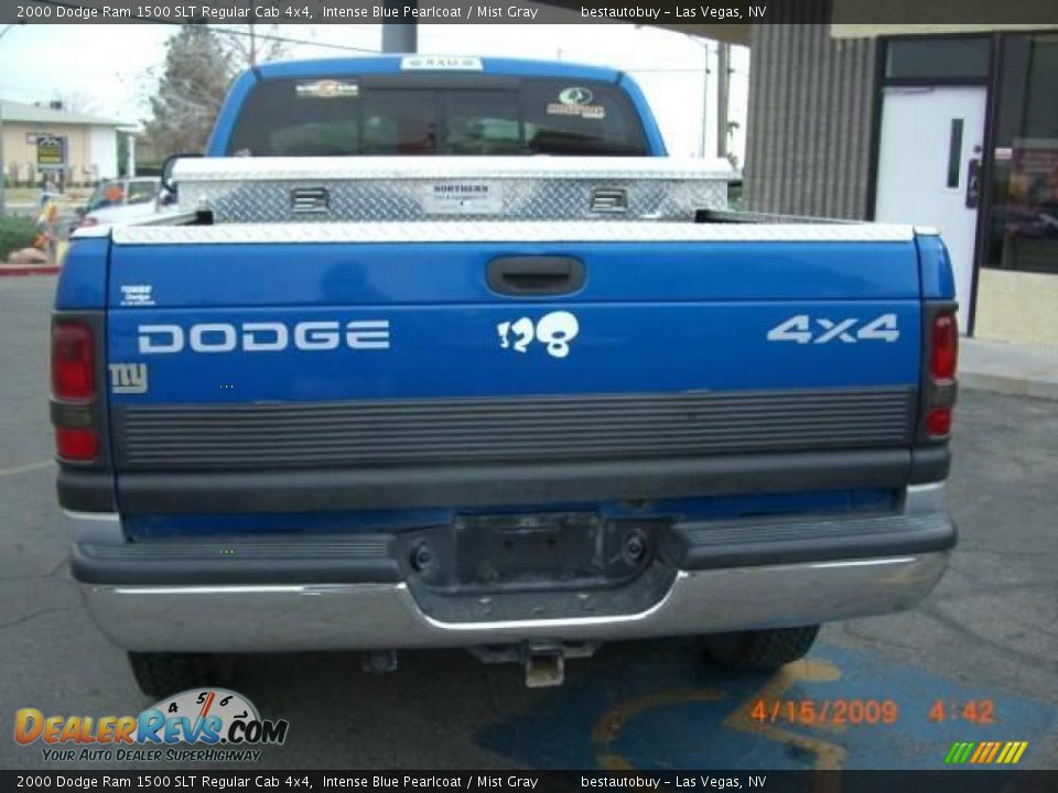 2000 Dodge Ram 1500 SLT Regular Cab 4x4 Intense Blue Pearlcoat / Mist Gray Photo #5