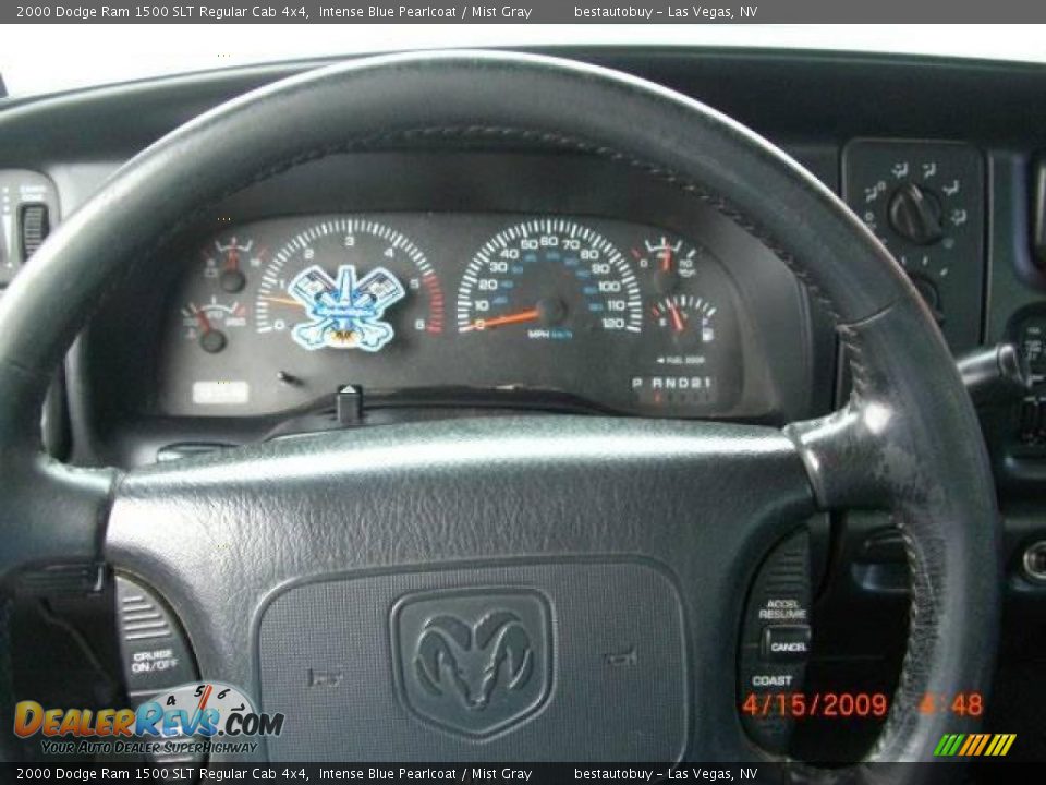 2000 Dodge Ram 1500 SLT Regular Cab 4x4 Intense Blue Pearlcoat / Mist Gray Photo #36