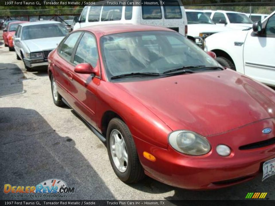 1997 Ford Taurus GL Toreador Red Metallic / Saddle Photo #4