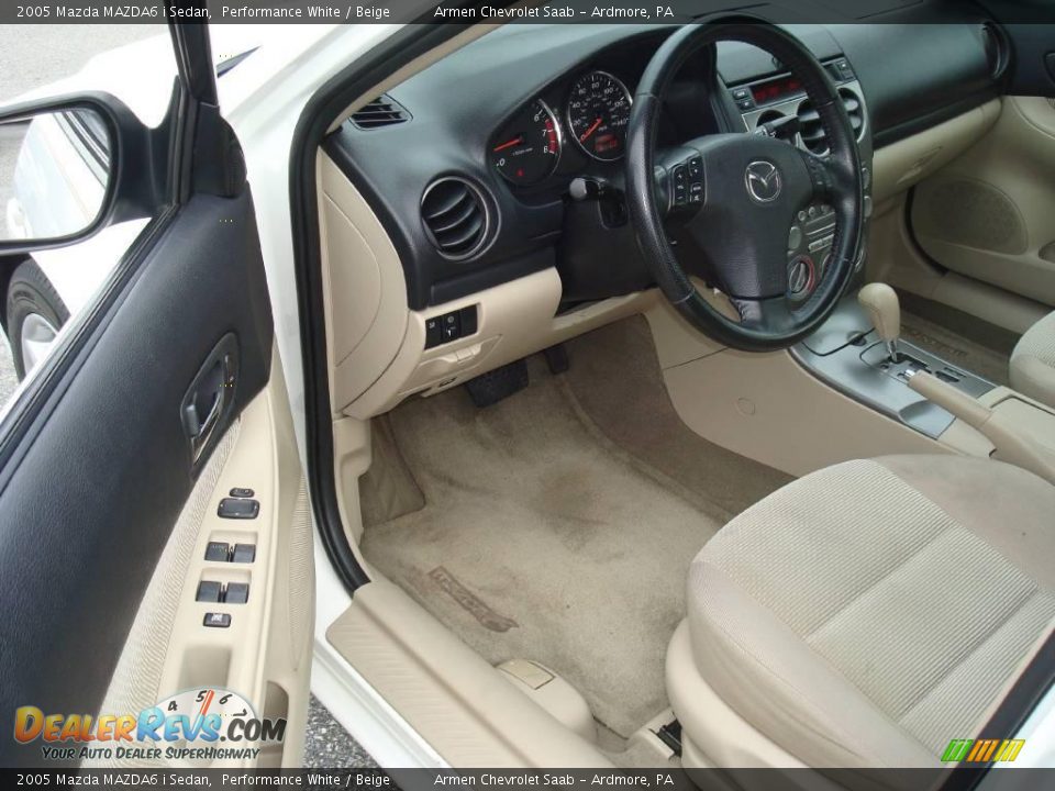 2005 Mazda MAZDA6 i Sedan Performance White / Beige Photo #11
