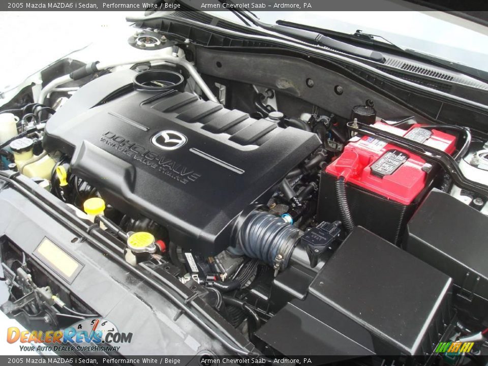 2005 Mazda MAZDA6 i Sedan Performance White / Beige Photo #24
