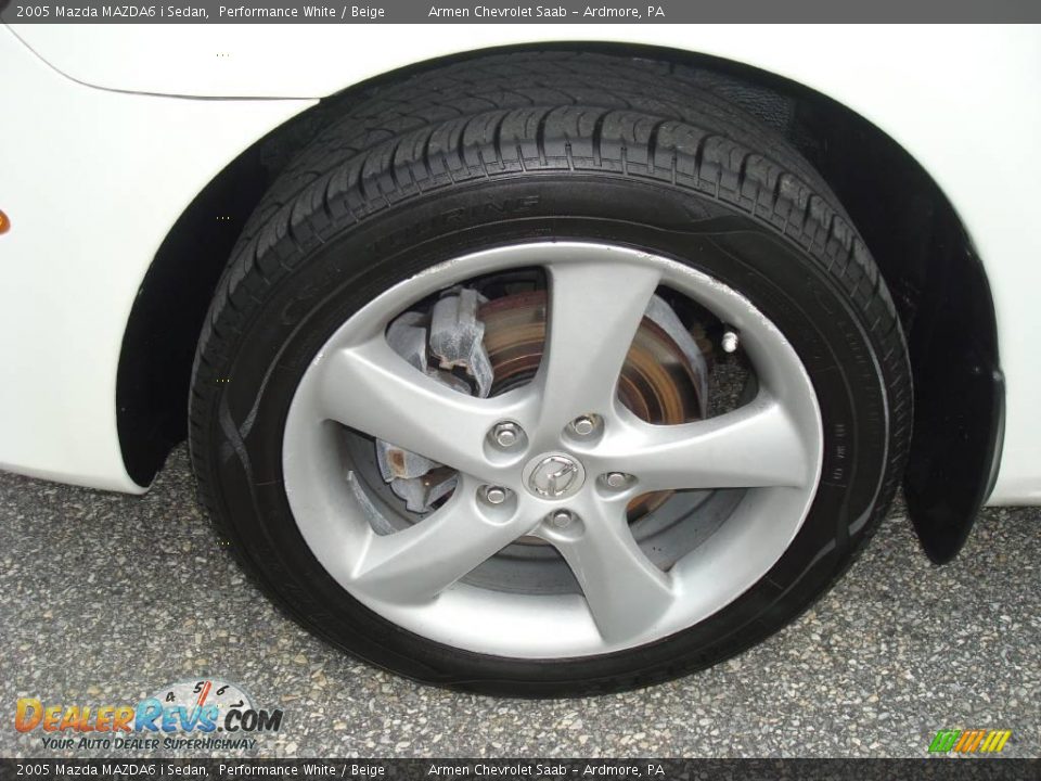 2005 Mazda MAZDA6 i Sedan Performance White / Beige Photo #27