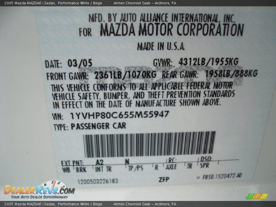 2005 Mazda MAZDA6 i Sedan Performance White / Beige Photo #35
