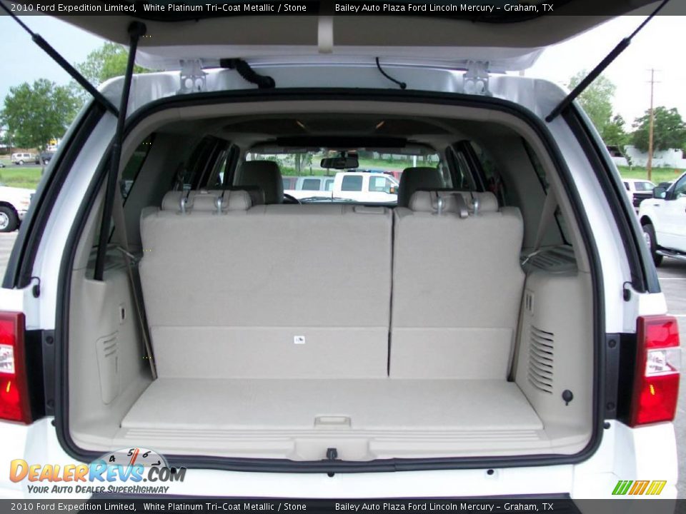 2010 Ford Expedition Limited White Platinum Tri-Coat Metallic / Stone Photo #8