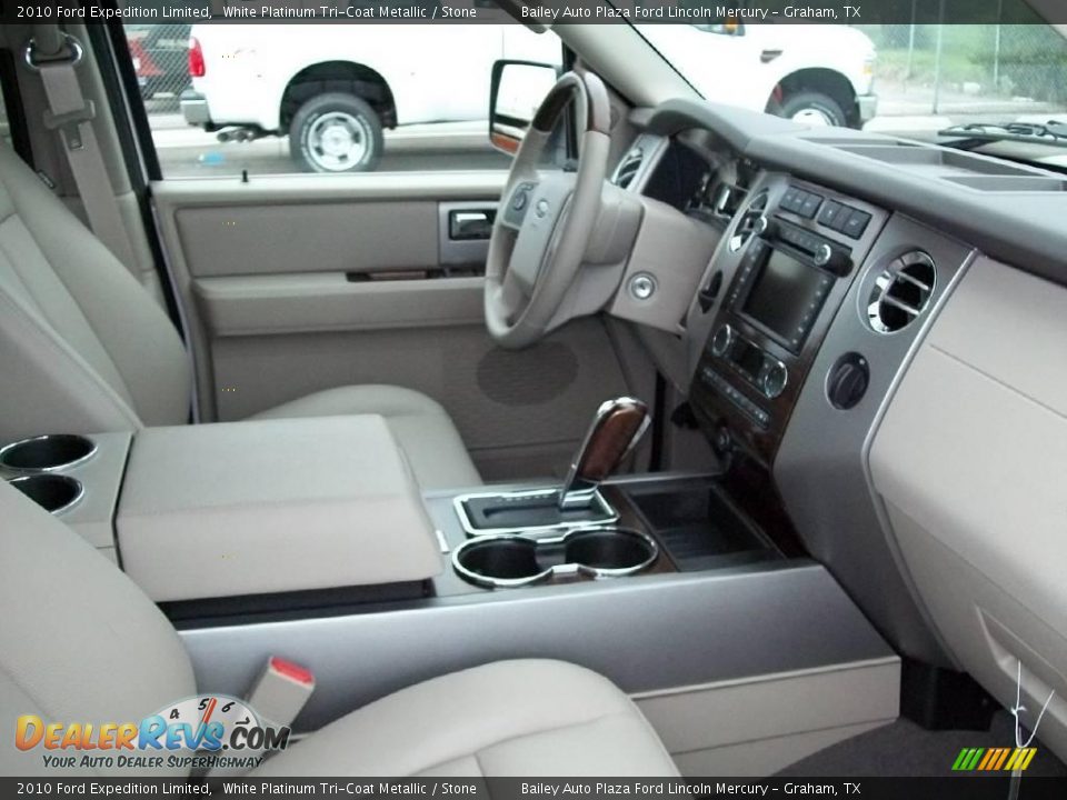 2010 Ford Expedition Limited White Platinum Tri-Coat Metallic / Stone Photo #9
