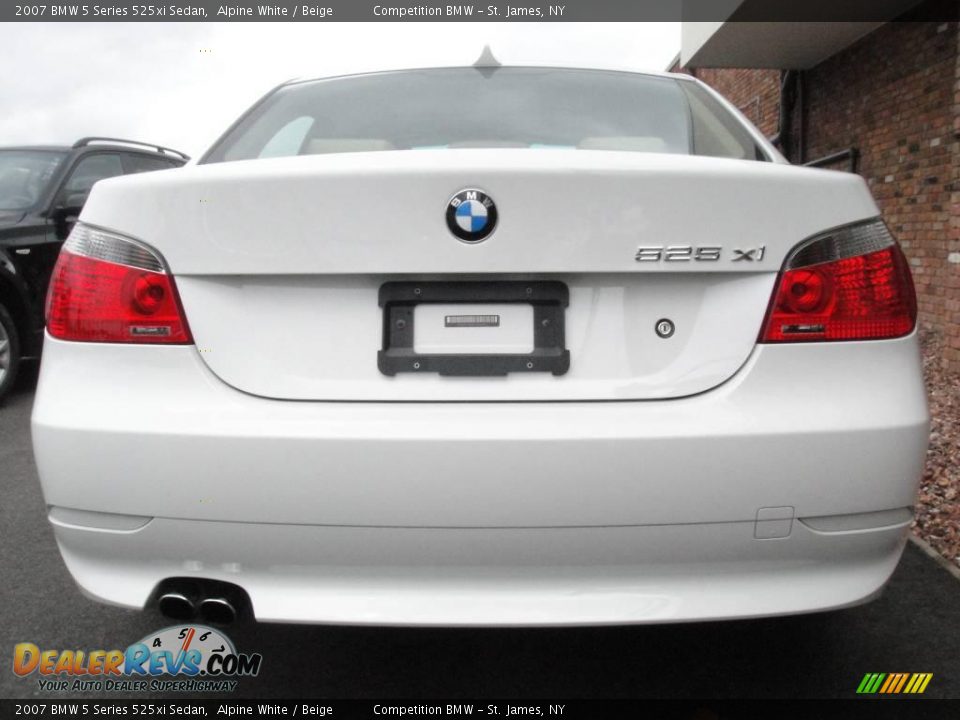 2007 BMW 5 Series 525xi Sedan Alpine White / Beige Photo #5