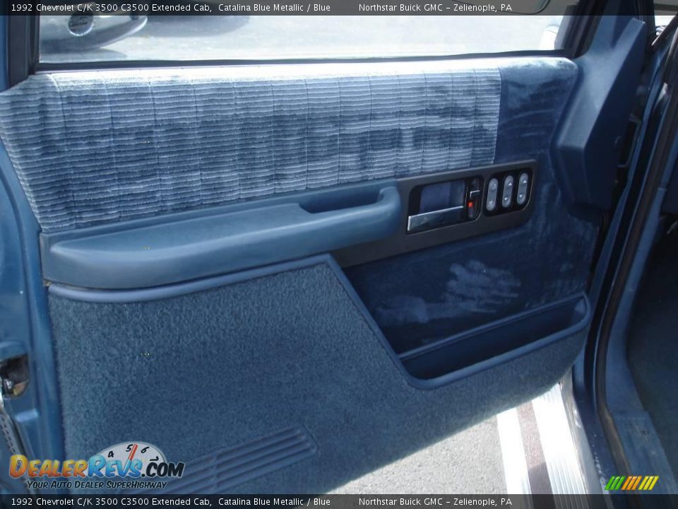 1992 Chevrolet C/K 3500 C3500 Extended Cab Catalina Blue Metallic / Blue Photo #6