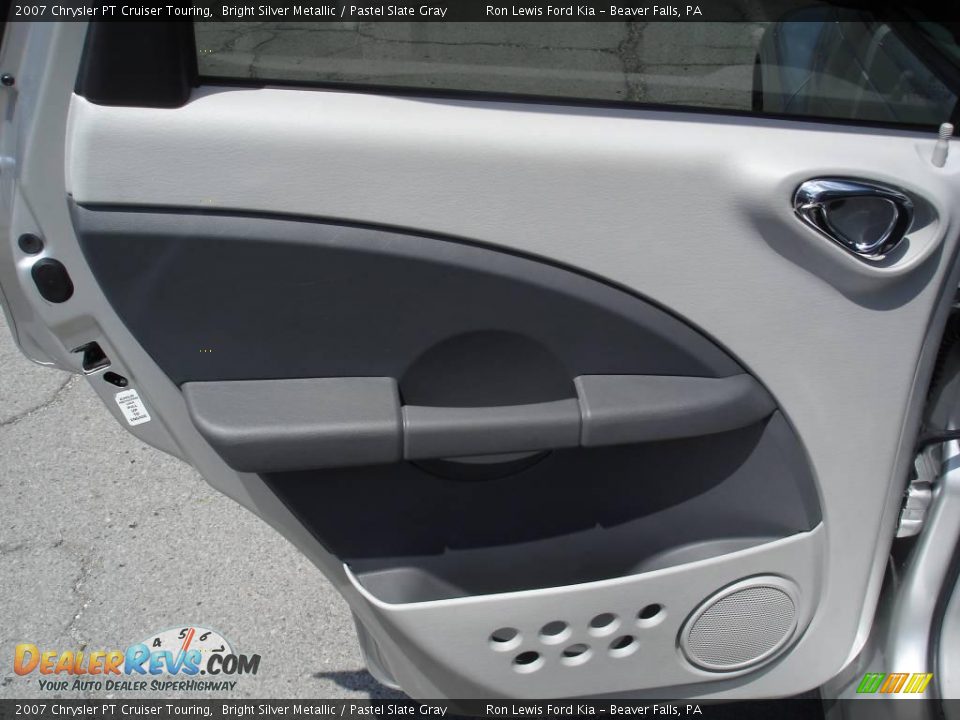 2007 Chrysler PT Cruiser Touring Bright Silver Metallic / Pastel Slate Gray Photo #10