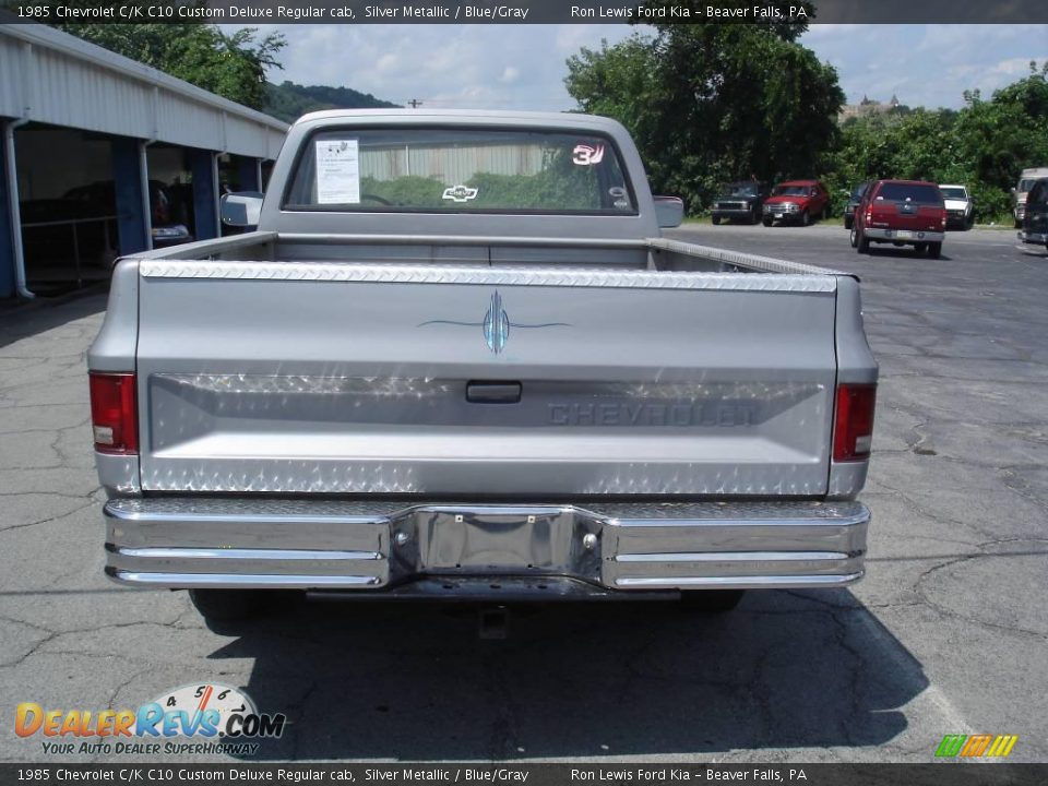 1985 Chevrolet C/K C10 Custom Deluxe Regular cab Silver Metallic / Blue/Gray Photo #3