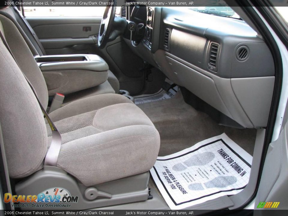 2006 Chevrolet Tahoe LS Summit White / Gray/Dark Charcoal Photo #8