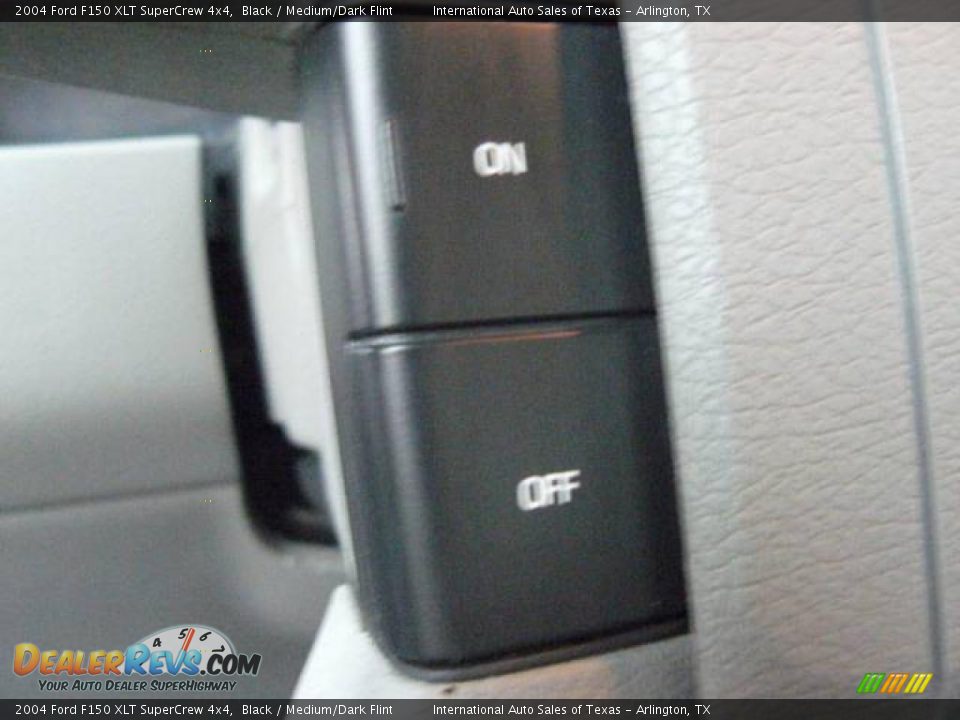 2004 Ford F150 XLT SuperCrew 4x4 Black / Medium/Dark Flint Photo #21