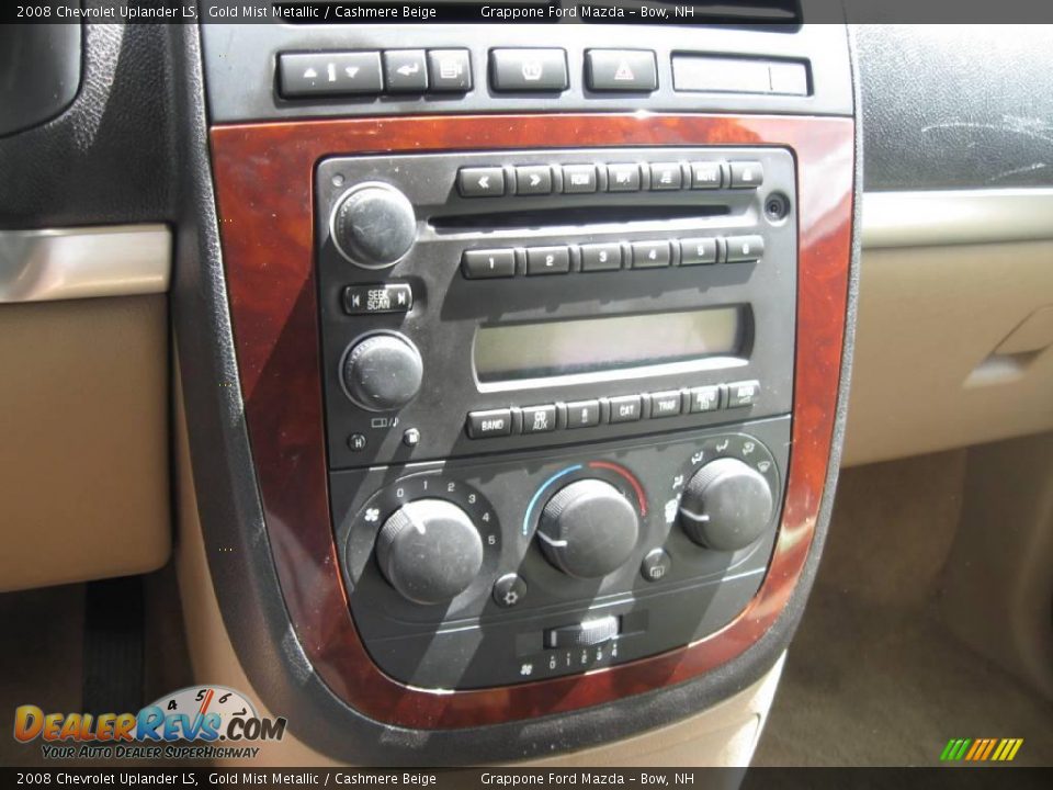 2008 Chevrolet Uplander LS Gold Mist Metallic / Cashmere Beige Photo #7