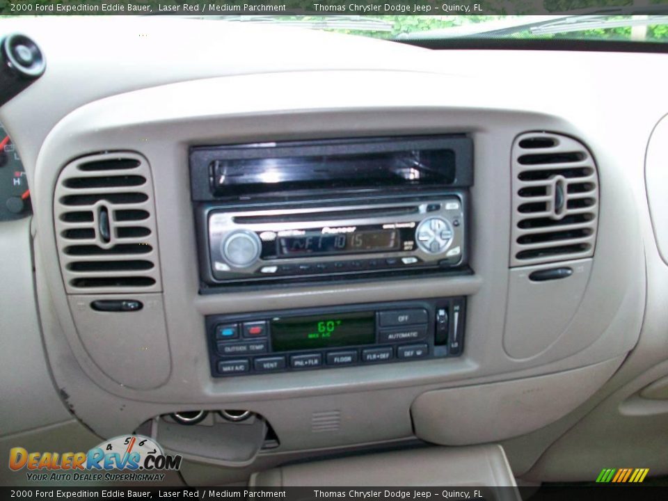 2000 Ford Expedition Eddie Bauer Laser Red / Medium Parchment Photo #16