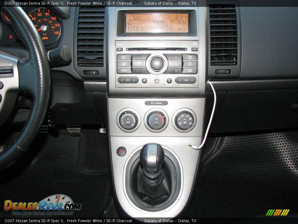 2007 Nissan Sentra SE-R Spec V Fresh Powder White / SE-R Charcoal Photo #16