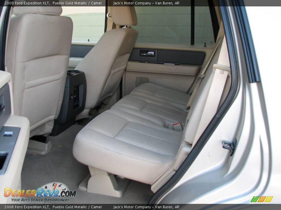2008 Ford Expedition XLT Pueblo Gold Metallic / Camel Photo #12