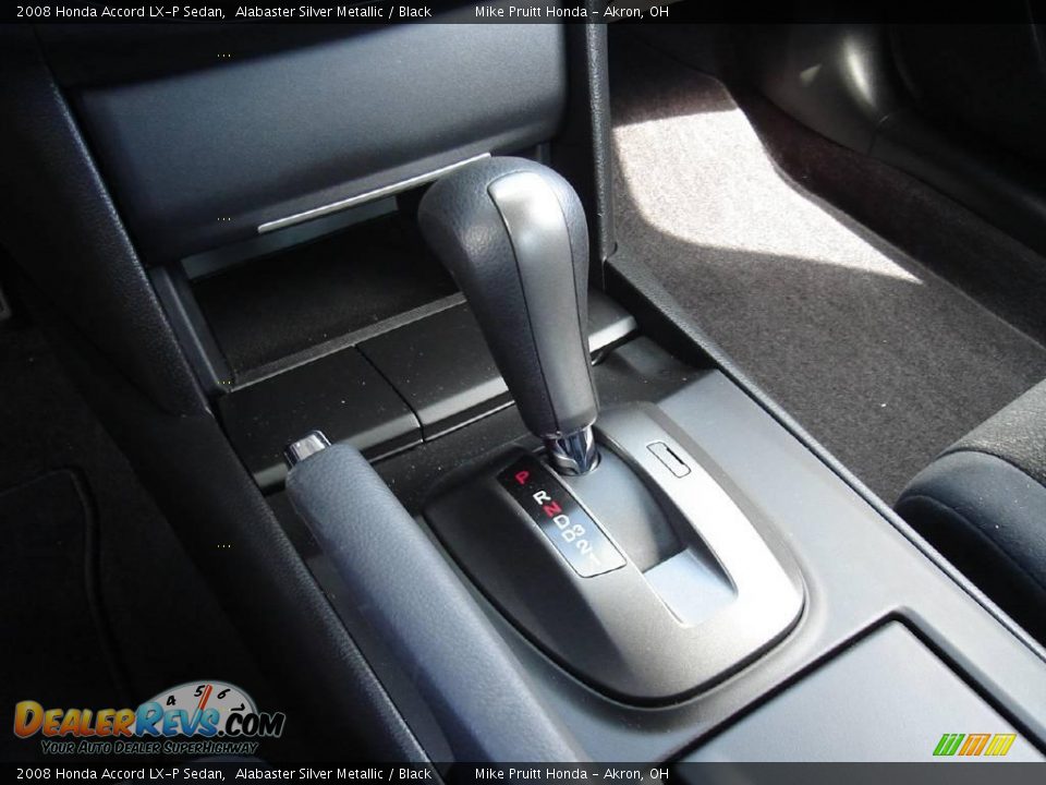 2008 Honda Accord LX-P Sedan Alabaster Silver Metallic / Black Photo #26