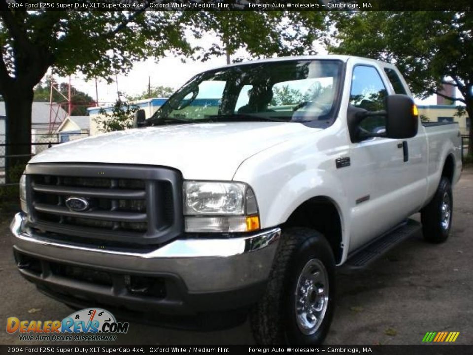 2004 Ford F250 Super Duty XLT SuperCab 4x4 Oxford White / Medium Flint Photo #16