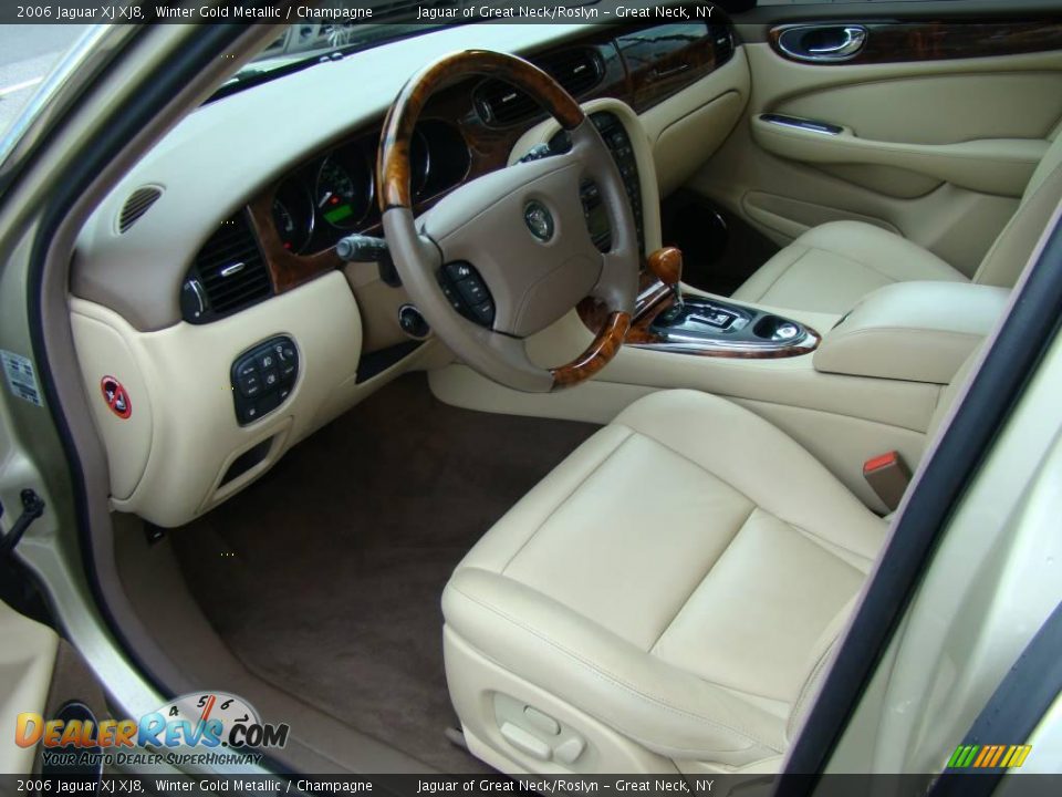 2006 Jaguar XJ XJ8 Winter Gold Metallic / Champagne Photo #12