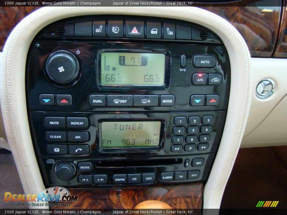 2006 Jaguar XJ XJ8 Winter Gold Metallic / Champagne Photo #14