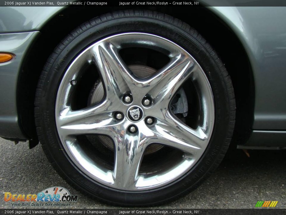 2006 Jaguar XJ Vanden Plas Quartz Metallic / Champagne Photo #7