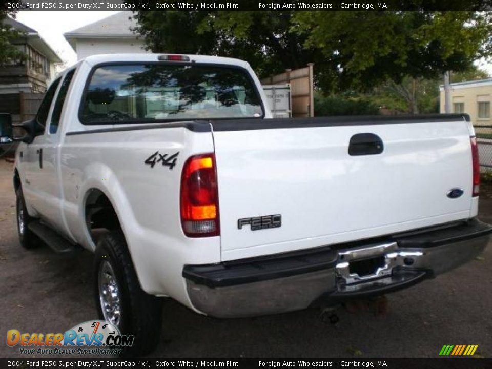 2004 Ford F250 Super Duty XLT SuperCab 4x4 Oxford White / Medium Flint Photo #18