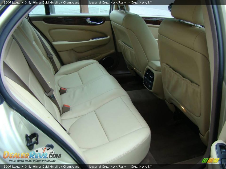 2006 Jaguar XJ XJ8 Winter Gold Metallic / Champagne Photo #18