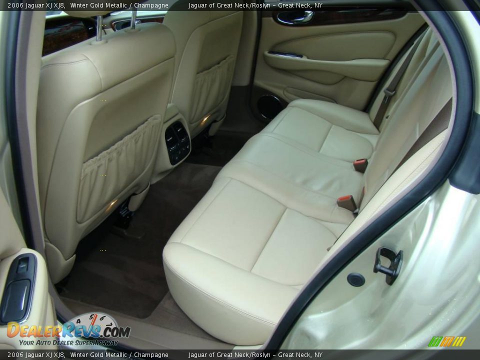 2006 Jaguar XJ XJ8 Winter Gold Metallic / Champagne Photo #20